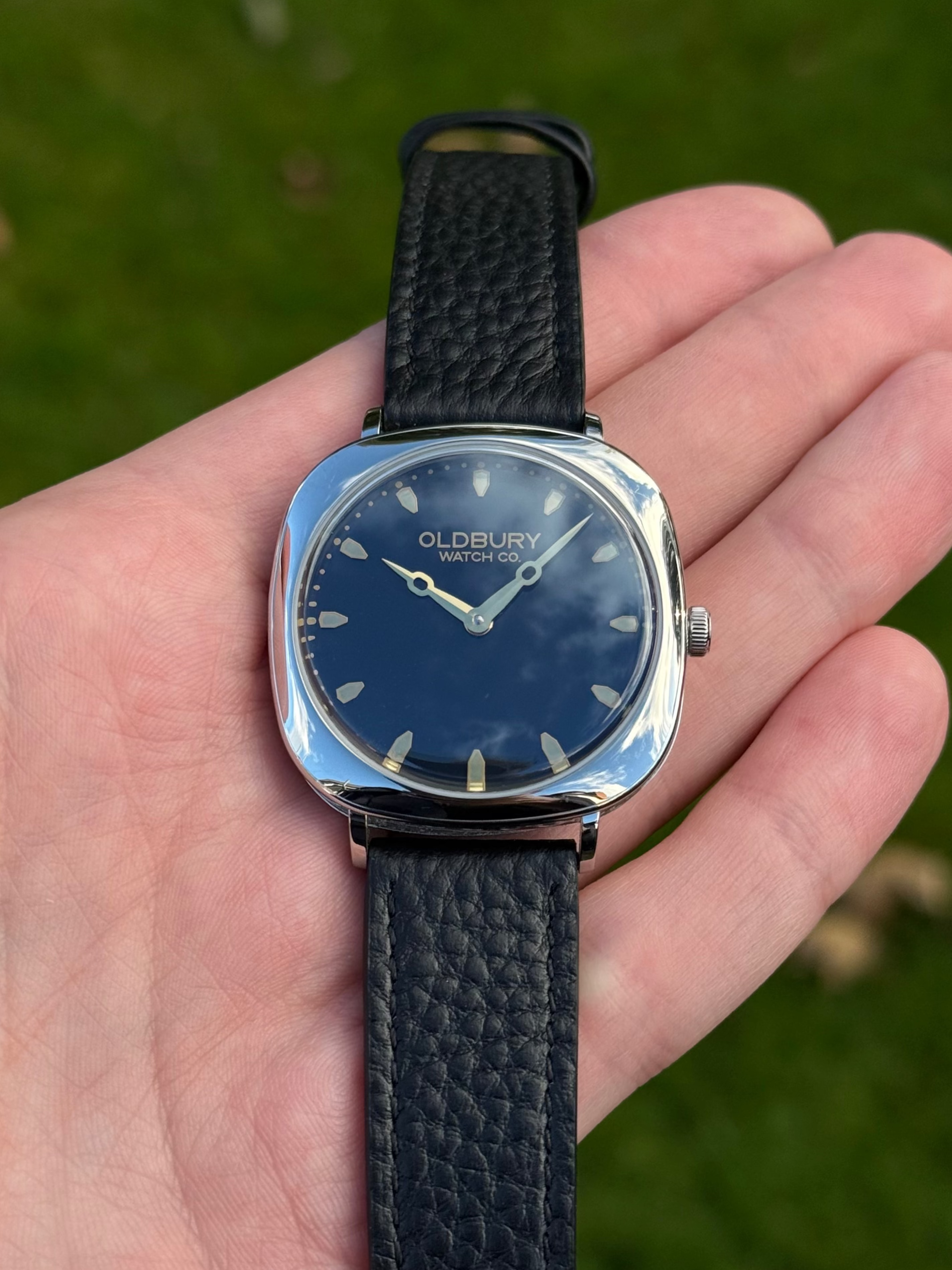 Shield Quartz - Black (First Edition)